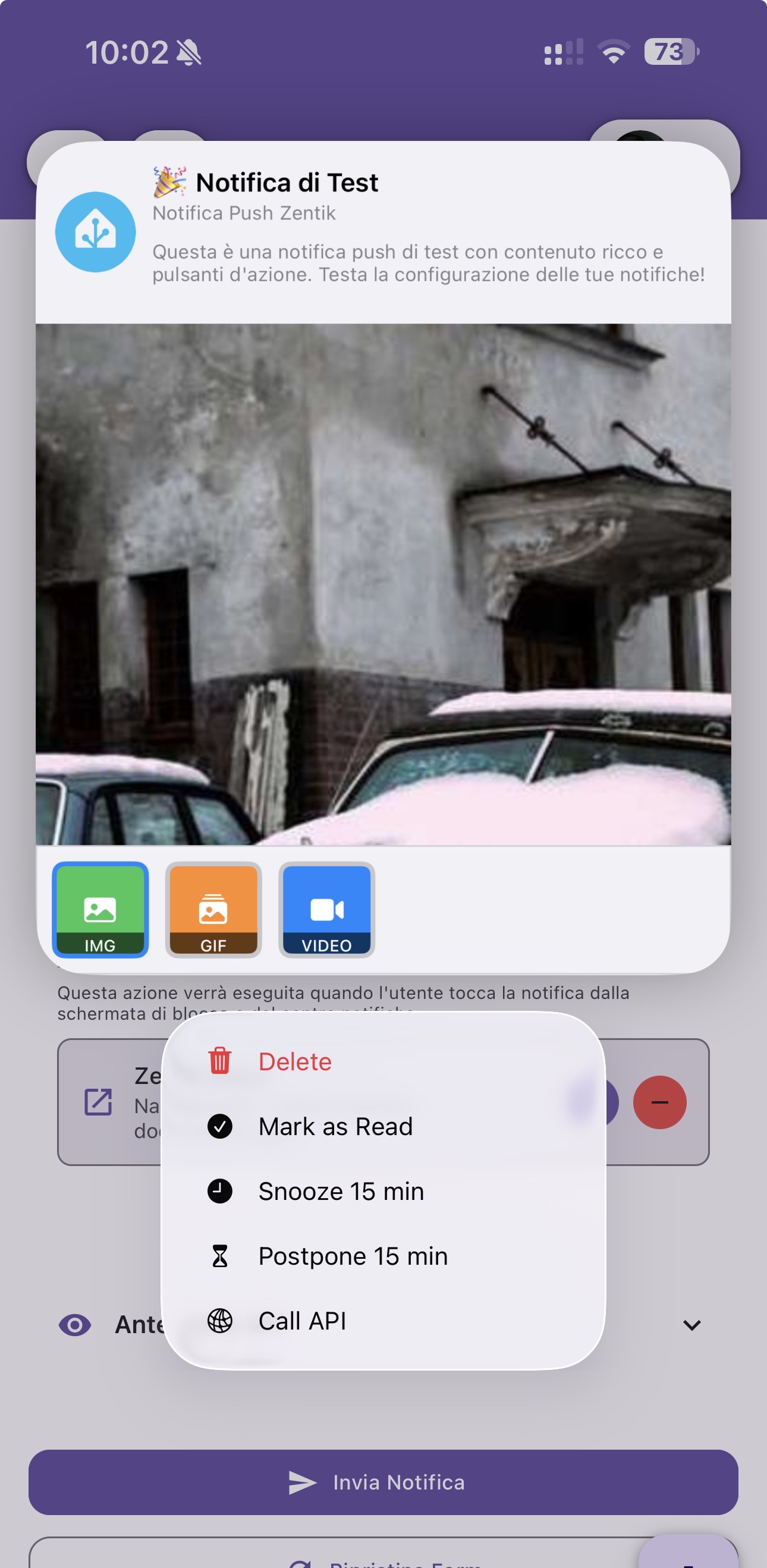 iOS rich push notification